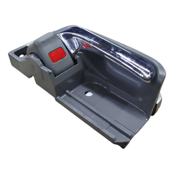 Maçaneta Interna Corolla Traseira Direita 2003 2005 2007 Prata Traseira