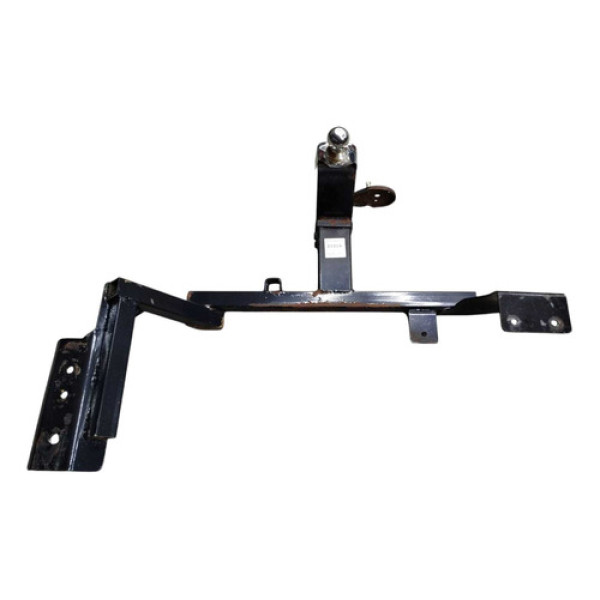 Engate Reboque Traseiro Volkswagen Jetta 2012 2013 2014 2015