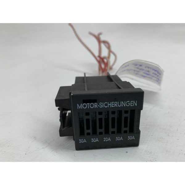 Conjunto De Fusiveis Eletronicos Do Motor Bmw X5 2001