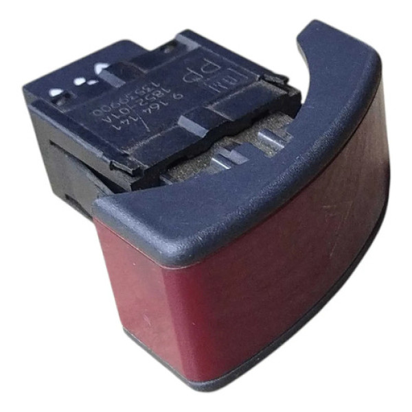 Botão Pisca Alerta Corsa Montana 2003 2005 2007 2010 Vermelho