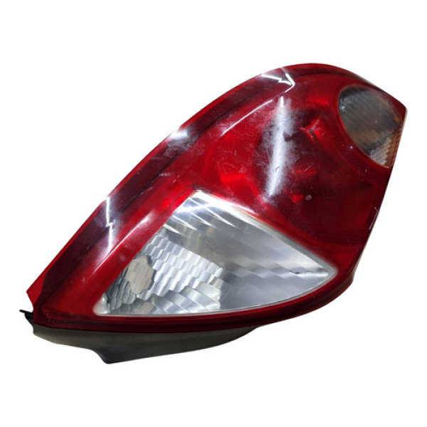 Lanterna Traseira Celta Direita 2009 2010 2011 2012 Detalhe Direito/passageiro Vermelha