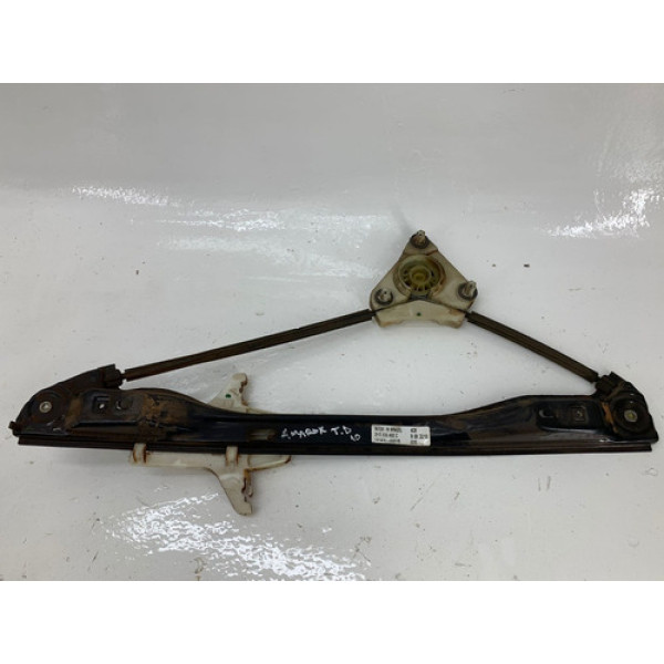 Maquina De Vidro Traseira Direita Amarok 2010