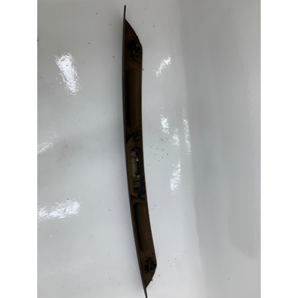 Acabamento Tampa Traseira Com Luz De Placa Ford Fiesta 2005 Preto