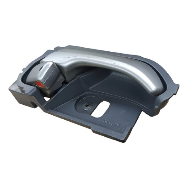 Maçaneta Interna Chevrolet S10 2013 Porta Traseira Direita Prata Traseira