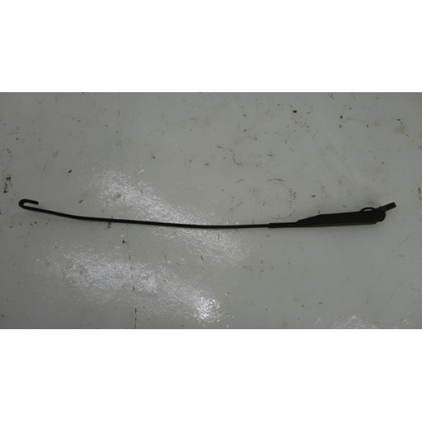 Braco Limpador Dianteiro Direito Celta Corsa 2002 A 2012