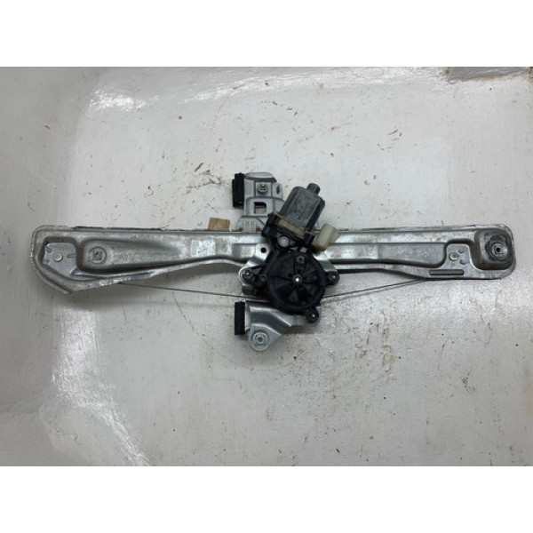 Maquina De Vidro Porta Traseira Direita Spin Activ 2018