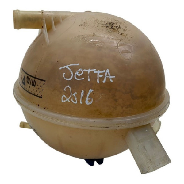 Reservatório De Agua Jetta 2016