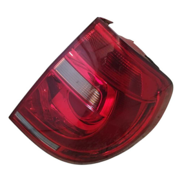 Lanterna Traseira Direita Volkswagen Fox 2010 2011 2012 2014 Direito/passageiro Vermelho
