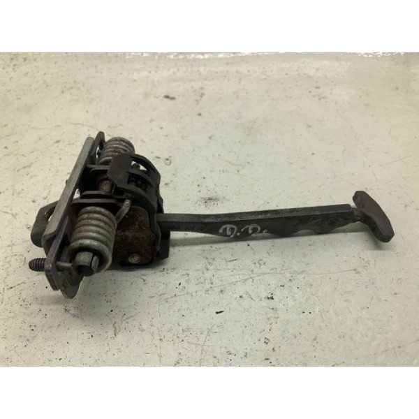 Limitador Porta Dianteira Direita Citroen Grand C4 2009