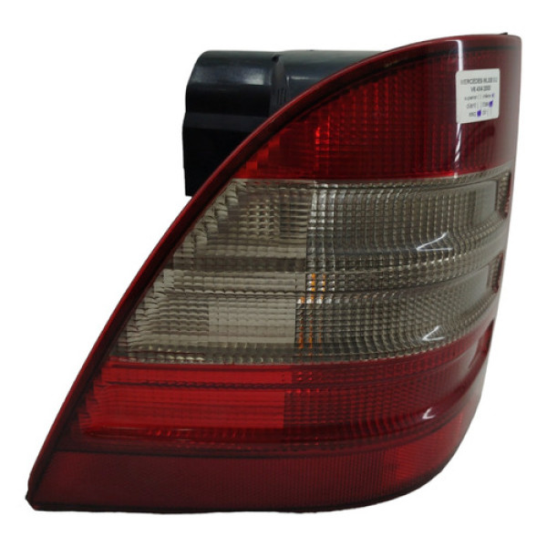 Lanterna Traseira Esquerda Mercedes Ml320 2000 Detalhe Esquerdo Vermelho