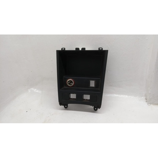 Acabamento Acendedor Porta Objetos Painel Jetta 2014