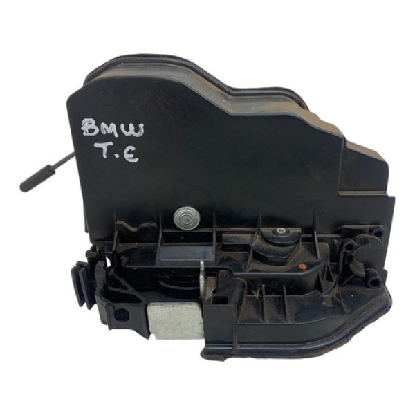 Fechadura  Porta Traseira Esquerda Bmw 320i 2014