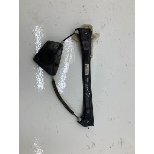 Maquina De Vidro Elétrico  Sem Motor T / D Jetta 2014