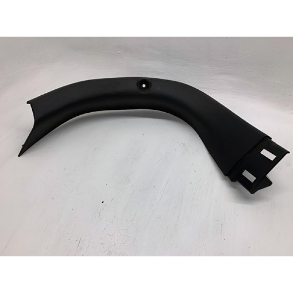 Acabamento Moldura Tampa Traseira Lado Esquerdo  Bmw 118  14