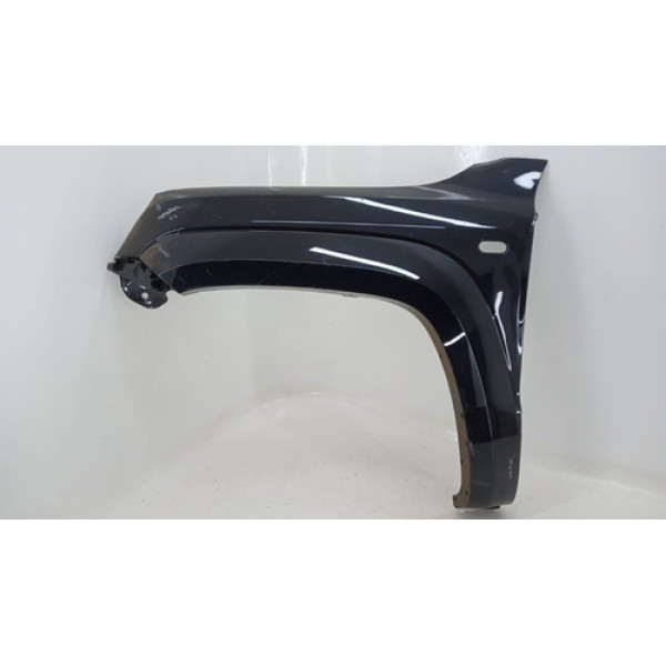 Paralama Esquerdo Vw Amarok 17 Preto Pequeno Detalhe