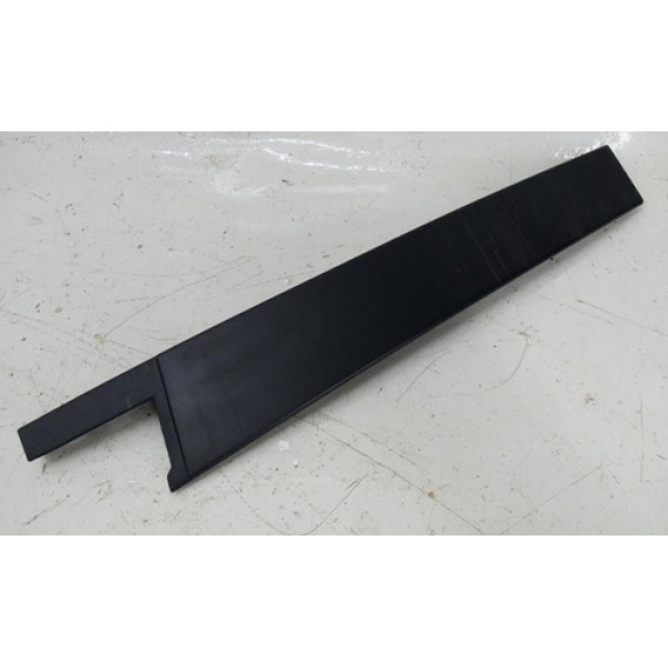 Acabamento Externo Porta Traseira Direita Tcross 21 Detalhe