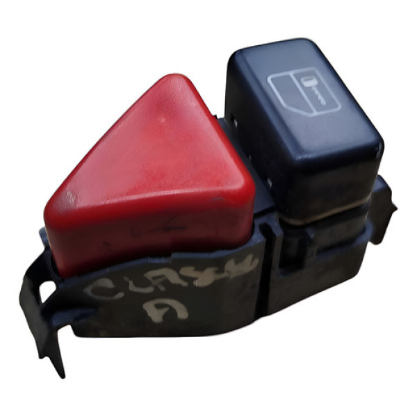 Botão Pisca Alerta Classe A 160 2001 2002 2003 2004 2005 Vermelho