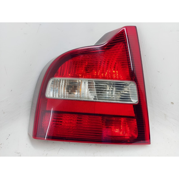 Lanterna Traseira Esquerda Volvo S80 T6 2000 Esquerdo
