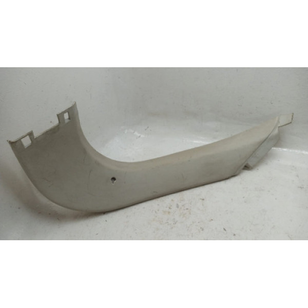 Acabamento Porta Malas Direito Ford Focus Hatch 2014