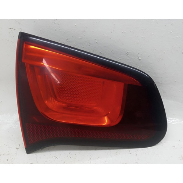 Lanterna Tampa Traseira Esquerda Citroen C3 2014 C/ Detalhe Vermelho