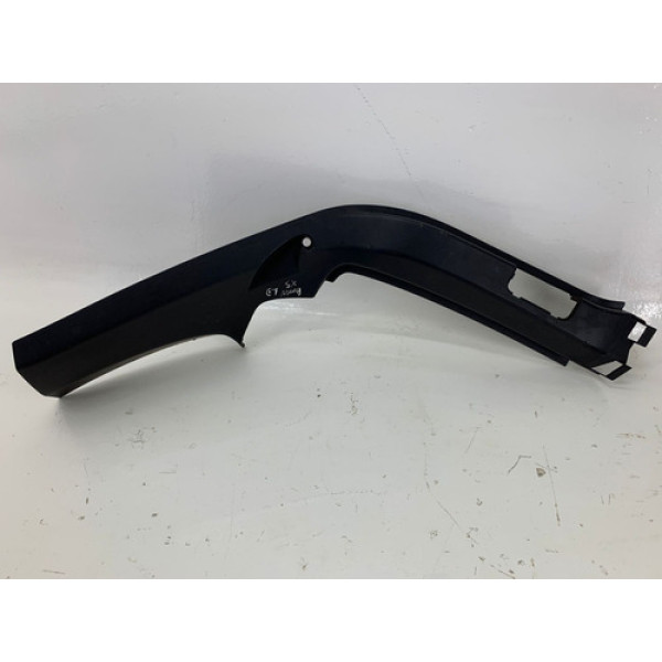 Moldura Do Porta Malas Traseira Direita Bmw X5 2001