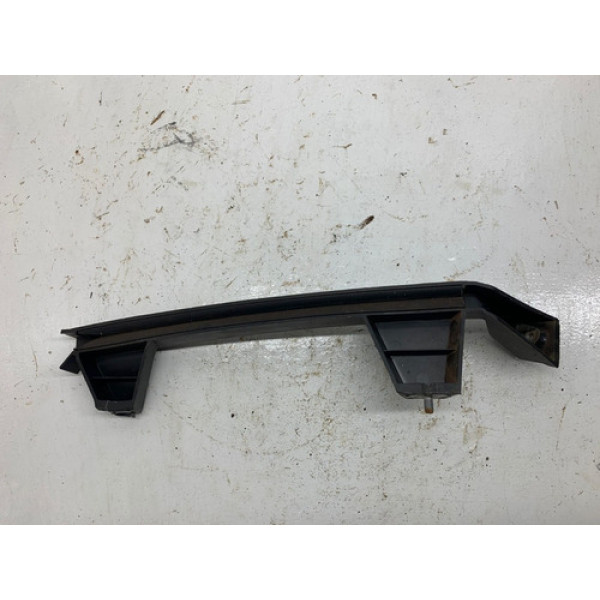 Guia Vidro Porta Traseira Esquerda Spin Activ 2018