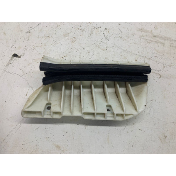 Guia Vidro Porta Traseira Esquerda Citroen C3 2015