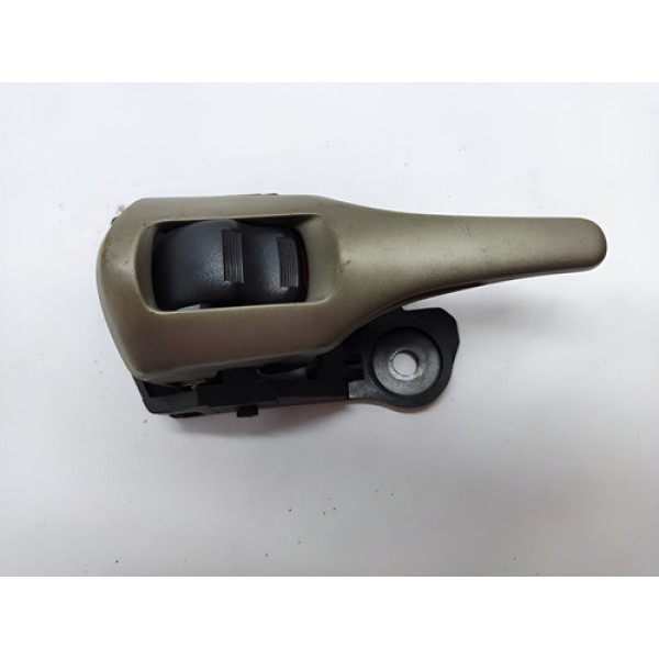 Maçaneta Interna Dianteira Esquerda Toyota Corolla 2008 Dianteira