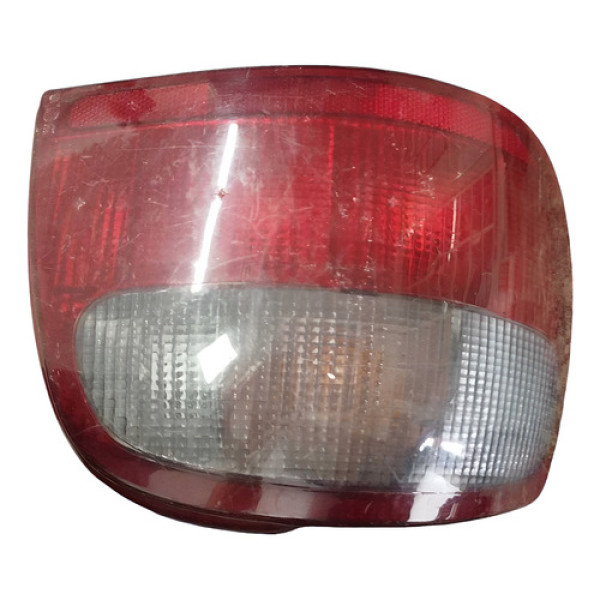 Lanterna Traseira Esquerda Pointer 1995 1996 1997 Esquerdo/motorista Vermelha