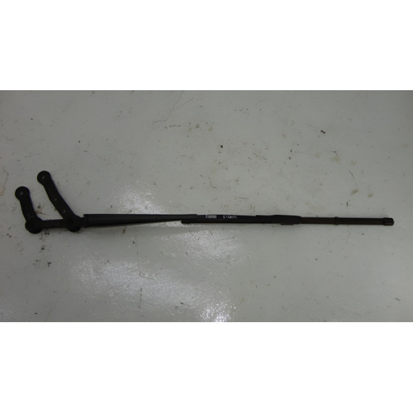 Braco Limpador Dianteiro Direito Mercedes Benz A200 2013 Direito