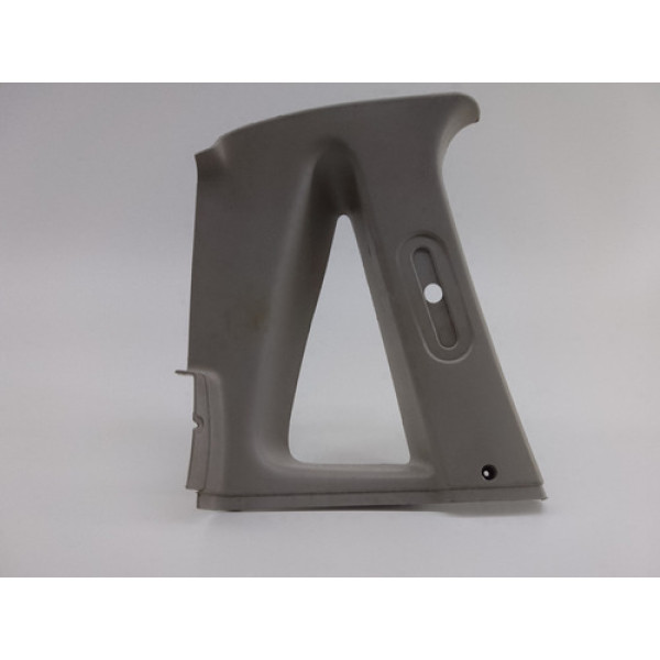 Moldura Coluna Cinto Esquerdo Montana 2005 Com Detalhes Beje