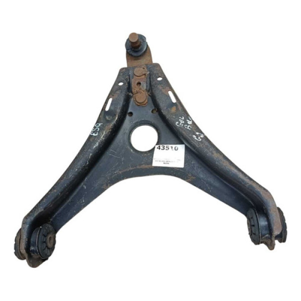 Bandeja Dianteira Esquerda Gol G2 1998 Detalhe Pivo Bucha