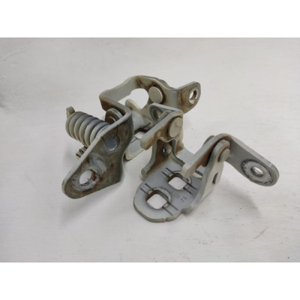 Dobradiça Porta Dianteira L.d Fiat Freemont 2014 A 2019