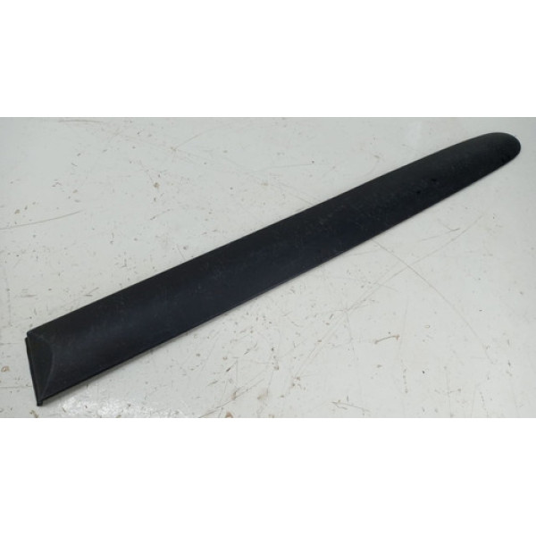 Friso Porta Traseira Direita Scenic 97 A 00 C/ Leves Riscos