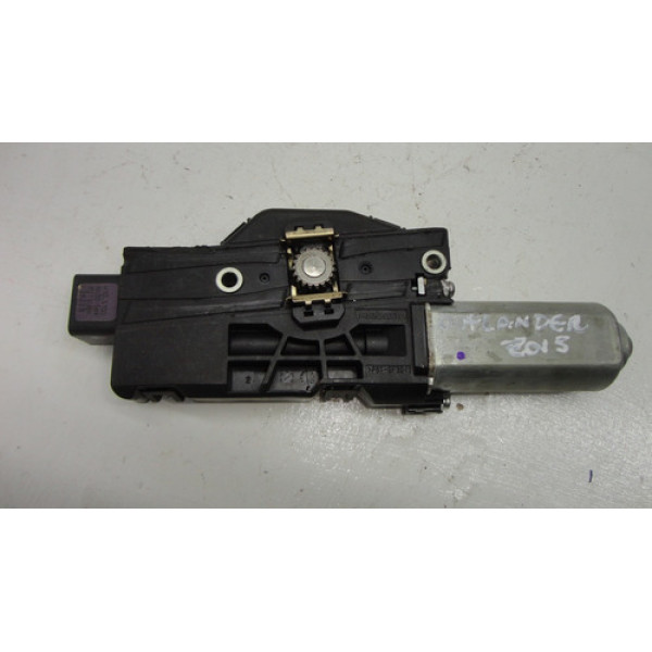 Motor Teto Solar Mitsubishi Outlander 2015