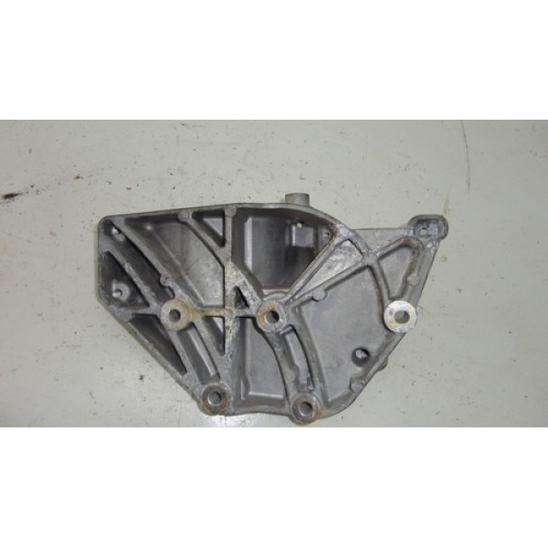 Suporte Compressor De Ar Gm Onix 24582632