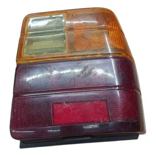 Lanterna Uno 1984 1985 1986 1987 Traseira Direita Detalhe Direito/passageiro Vermelho