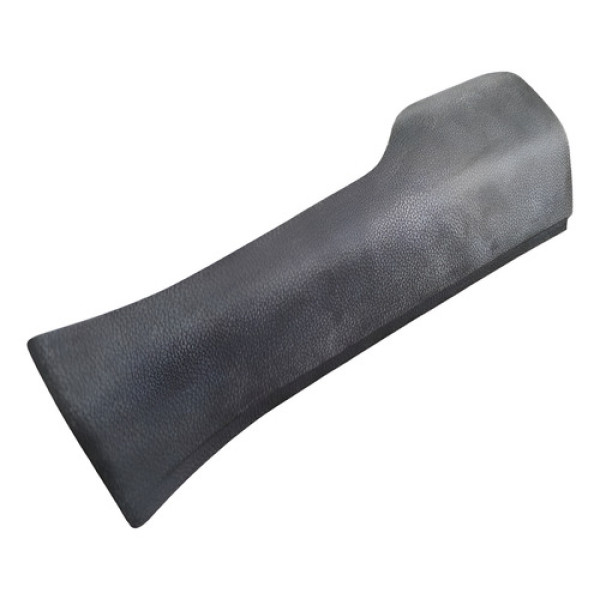 Acabamento Soleira Dianteira Direita Gm Cruze 2012 2013 2014 Preta