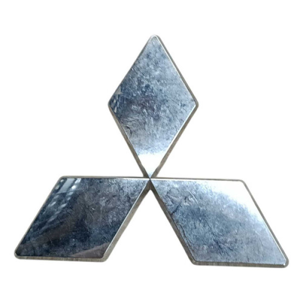 Emblema Mitsubishi Outlander 2010 2011 2012 Prata