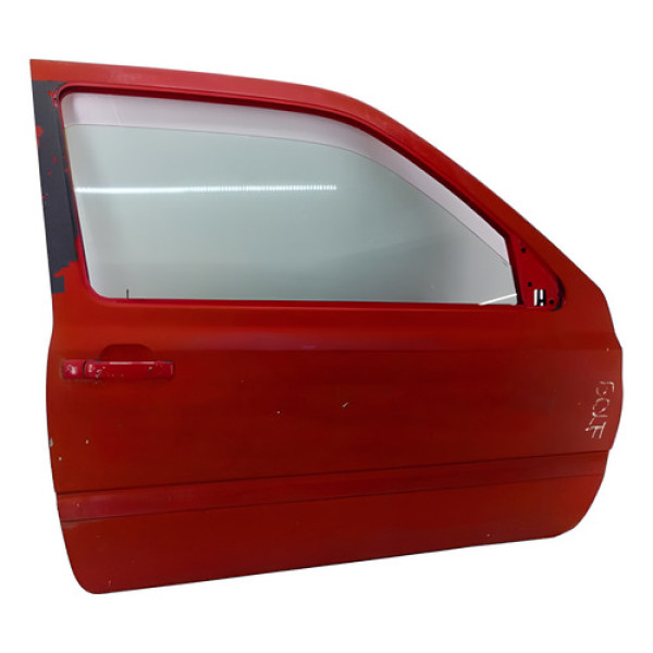 Porta Dianteira Direita Golf 1996 1997 1998 2 Portas Detalhe Dianteira Direita Vermelha