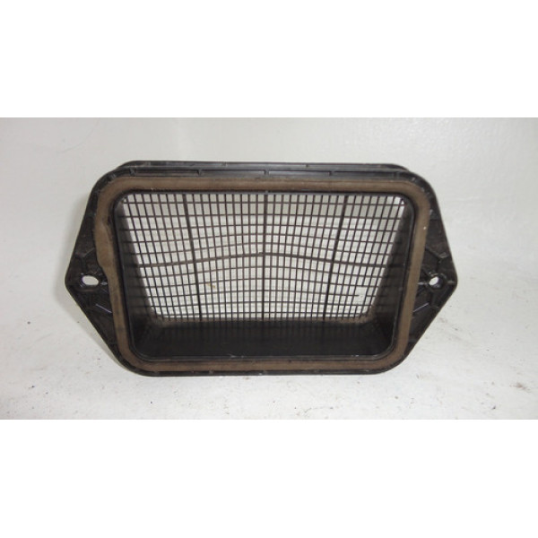 Grade Duto Entrada De Ar Volkswagen Jetta 2014