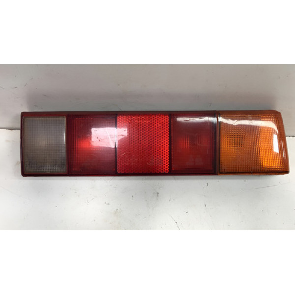Lanterna Traseira Direita Volkswagen Santana 1987 Direito