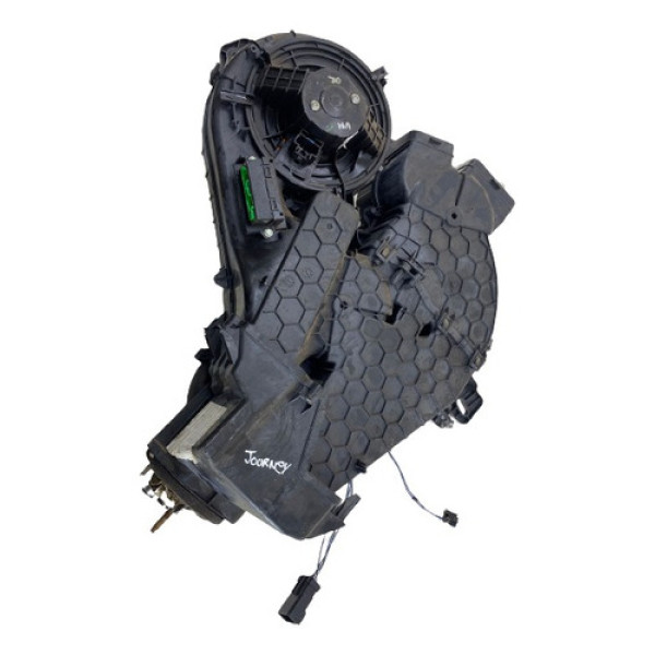 Caixa De Ar Forçado Traseira Dodge Journey