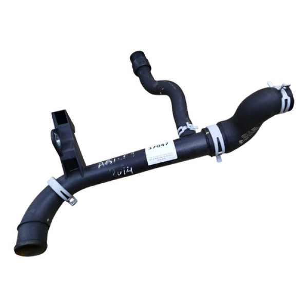 Tubo Saida Agua Radiador Agile Montana Celta 2011 2012 2013 Preta