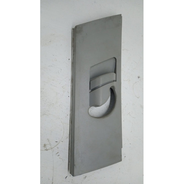 Acabamento Coluna Traseira Esquerda Bmw X5 2002