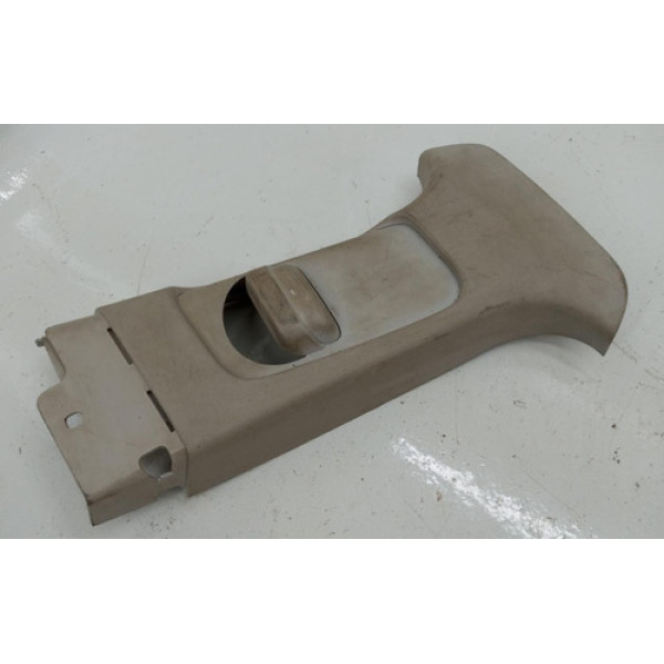 Acabamento Superior Coluna Direito Onix 2012 A 20 C/ Riscos