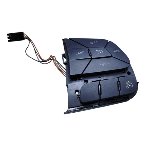 Comando Volante Multifuncional Toro 2017 2019 2021 Direito