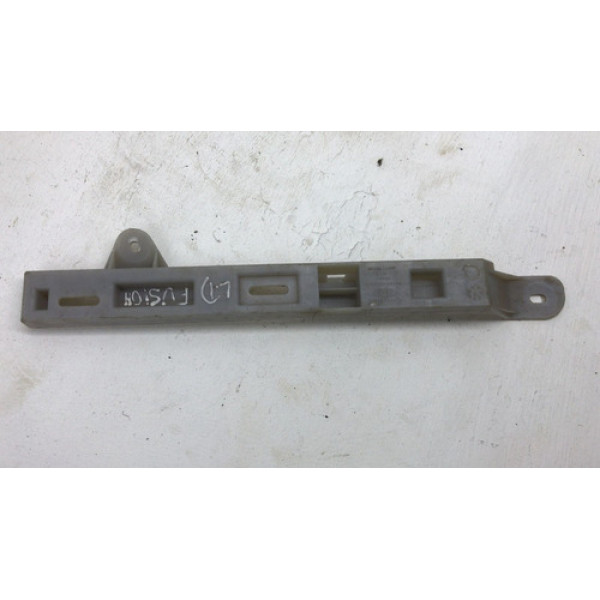 Guia Do Parachoque Traseiro Direito Ford Fusion 2013